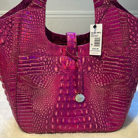Carla Tote Melbourne hot pink magenta croc with gold plated accents. - Picture 4 of 7